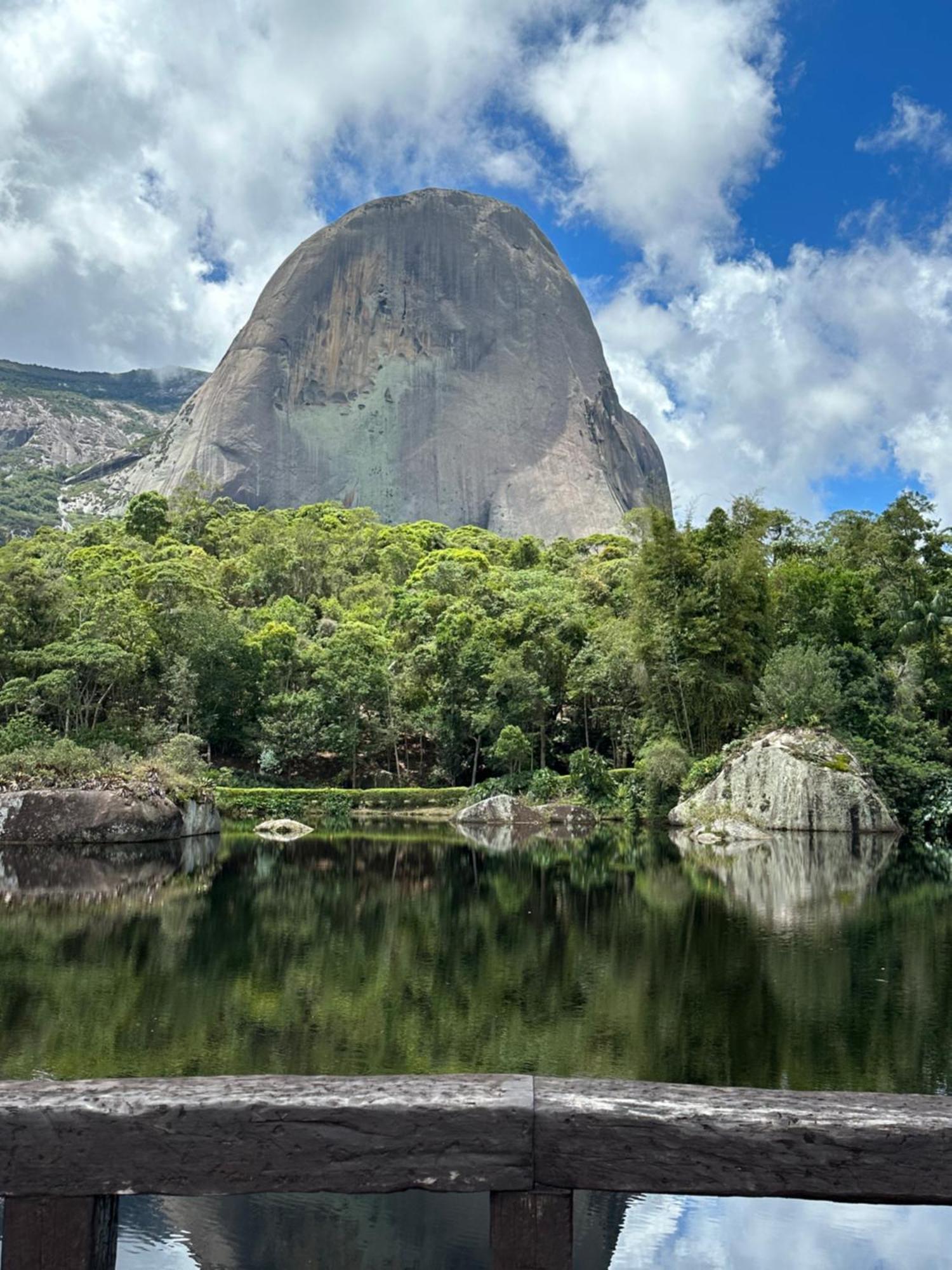 Suite Vista Azul - Frente Para Pedra Azul Pedra Azul  Εξωτερικό φωτογραφία